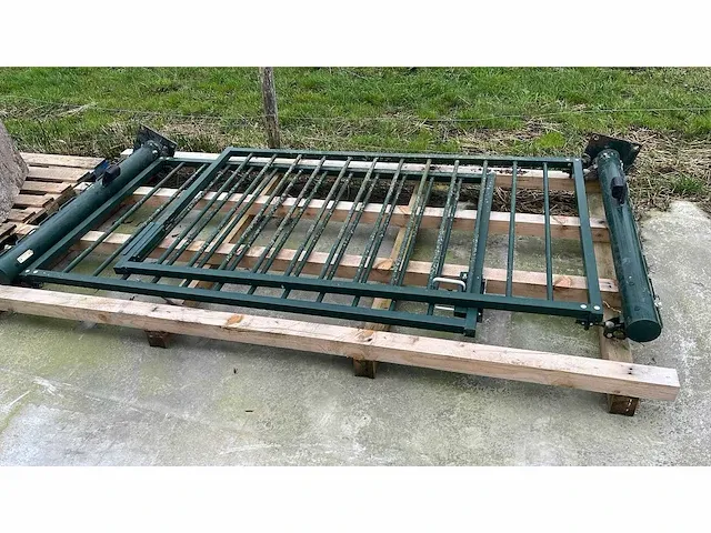 Poort / hekwerk - afbeelding 2 van  6