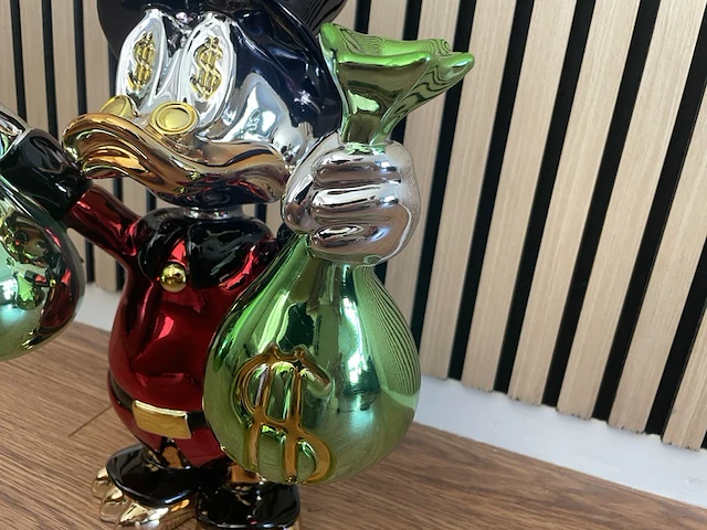 Pop art beeld - dagobert duck, 2025 - afbeelding 4 van  11