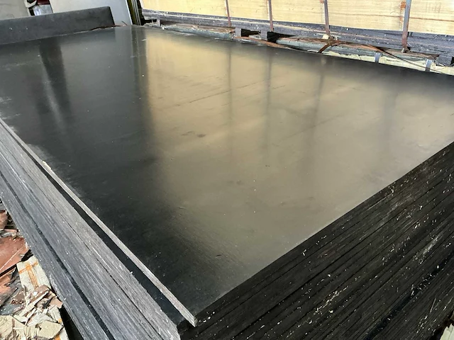 Poplar black film 2500x1250x20mm - betonplex (27x) - afbeelding 2 van  4
