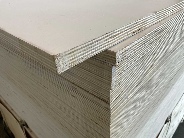 Populieren - multiplexplaat gelakt 250x122x1,8 cm (41x) - afbeelding 4 van  7