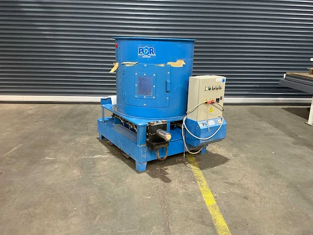 Por - 2005 - junior - briketeermachine - afbeelding 1 van  10