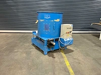 Por - 2005 - junior - briketeermachine - afbeelding 1 van  10