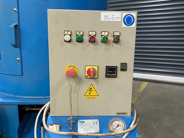 Por - 2005 - junior - briketeermachine - afbeelding 7 van  10