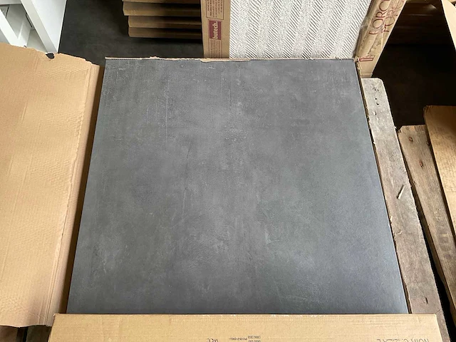 Porcelaingres vloertegel ca. 2,8 m² - afbeelding 1 van  3