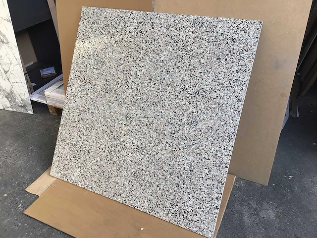 Porcelanosa treviso arena mat vloertegel 120x120 cm 57,6 m² - afbeelding 3 van  3