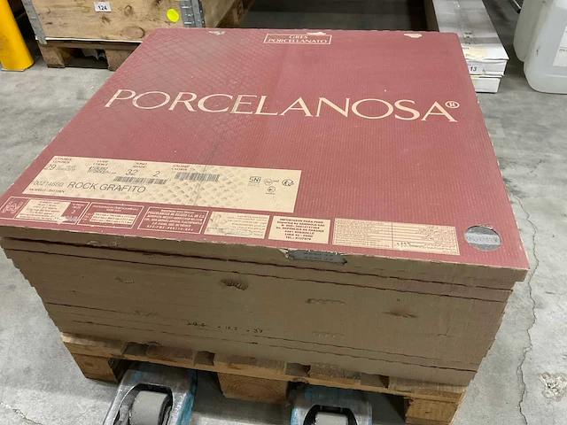 Porcelanosa vloertegel 80x80cm - afbeelding 1 van  2