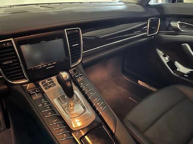 Porsche - 2009 - panamera 4s - personenauto - afbeelding 3 van  16