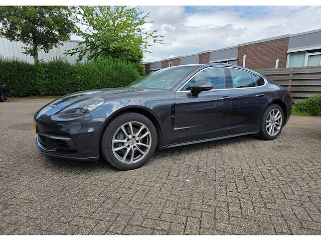 Porsche - 2017 - panamera - 2.9 4s - t-626-fh - afbeelding 8 van  12