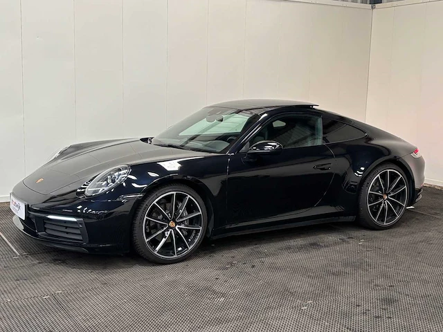 Porsche - 911 - 3.0 carrera - car - 2021 - afbeelding 2 van  44