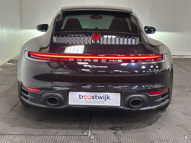 Porsche - 911 - 3.0 carrera - car - 2021 - afbeelding 30 van  44