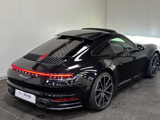 Porsche - 911 - 3.0 carrera - car - 2021 - afbeelding 24 van  43
