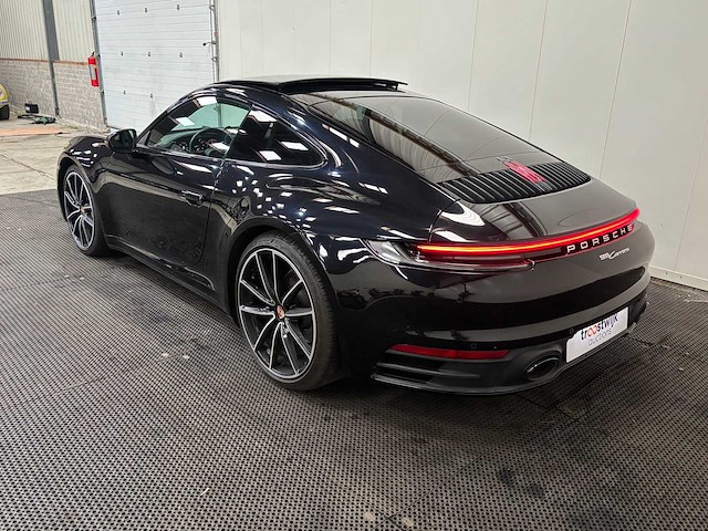 Porsche - 911 - 3.0 carrera - car - 2021 - afbeelding 39 van  43