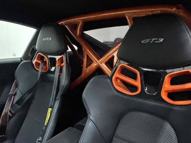 Porsche - 911 - 992 - 4.0 gt3 - car - 2021 - afbeelding 17 van  57