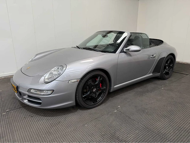 Porsche - 911 - carrera s - 3.8 - cabriolet - personenauto - 2006 - afbeelding 1 van  42
