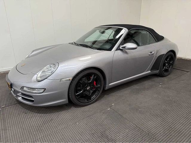 Porsche - 911 - carrera s - 3.8 - cabriolet - personenauto - 2006 - afbeelding 2 van  42