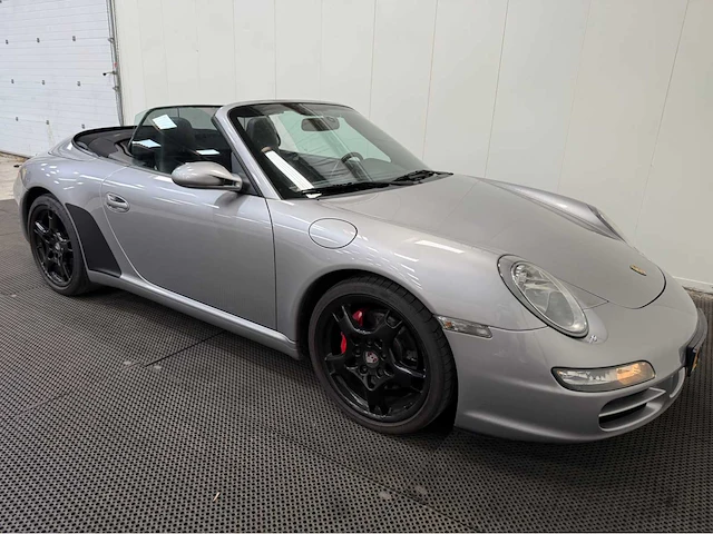 Porsche - 911 - carrera s - 3.8 - cabriolet - personenauto - 2006 - afbeelding 3 van  42