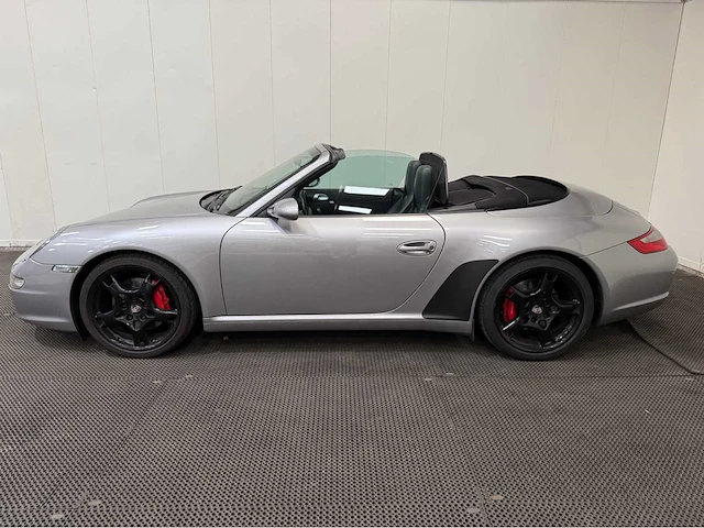 Porsche - 911 - carrera s - 3.8 - cabriolet - personenauto - 2006 - afbeelding 23 van  42