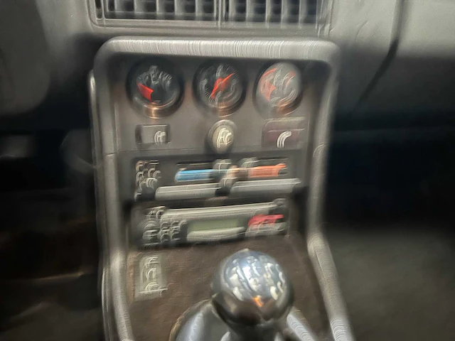Porsche - 924 - oldtimer - 1983 - afbeelding 15 van  32