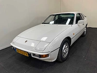 Porsche - 924 s - oldtimer - 1986 - afbeelding 4 van  45