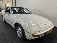 Porsche - 924 s - oldtimer - 1986 - afbeelding 10 van  45