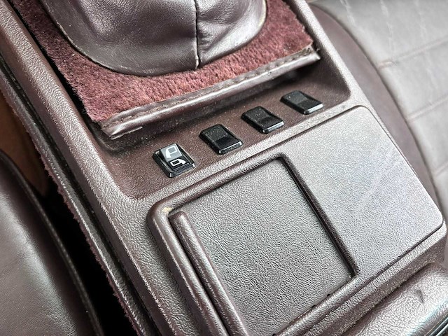 Porsche - 944 - 1984 - uniek - personenauto - afbeelding 14 van  44