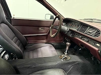Porsche - 944 - oldtimer - 1987 - afbeelding 16 van  30