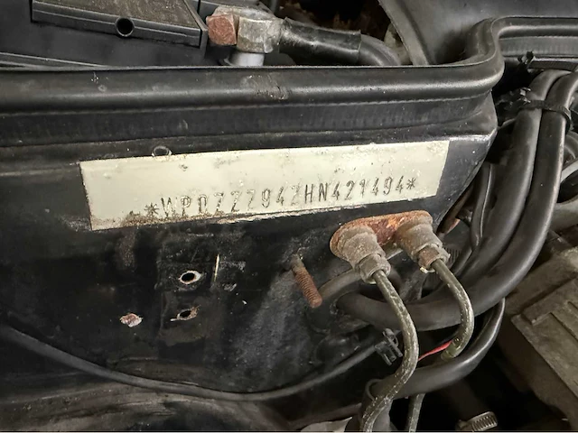 Porsche - 944 - oldtimer - 1987 - afbeelding 23 van  30