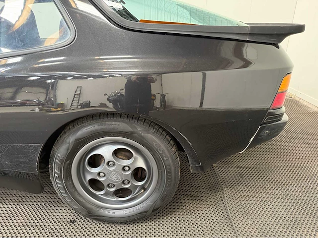 Porsche - 944 - oldtimer - 1987 - afbeelding 30 van  30