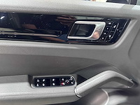 Porsche - cayenne - 3.0 - t-591-nf - afbeelding 3 van  27