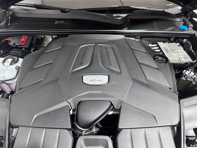Porsche - cayenne - 3.0 - t-591-nf - afbeelding 19 van  27