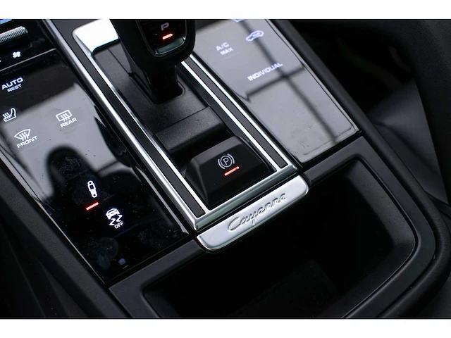 Porsche - cayenne - 3.0 e-hybrid pl. ed. - gdt-81-n - 2022 - afbeelding 10 van  45