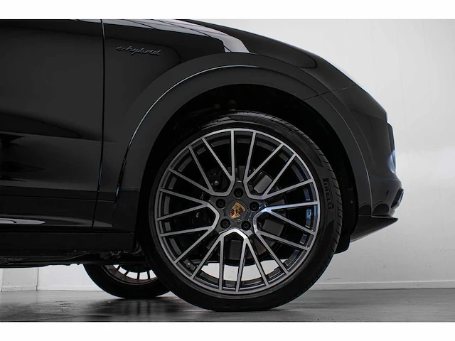 Porsche - cayenne - 3.0 e-hybrid pl. ed. - gdt-81-n - 2022 - afbeelding 24 van  45