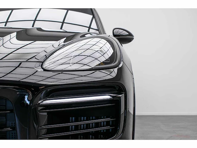 Porsche - cayenne - 3.0 e-hybrid pl. ed. - gdt-81-n - 2022 - afbeelding 29 van  45
