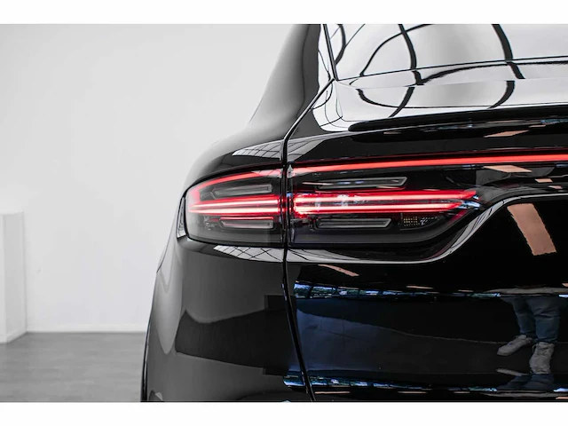Porsche - cayenne - 3.0 e-hybrid pl. ed. - gdt-81-n - 2022 - afbeelding 43 van  45