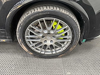 Porsche - cayenne - 3.0 s e-hybrid - car - 2015 - afbeelding 15 van  30