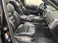 Porsche - cayenne - 3.0 s e-hybrid - car - 2015 - afbeelding 29 van  30