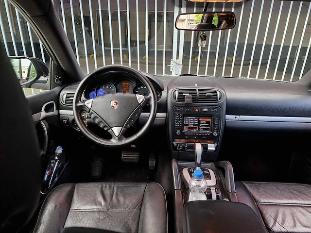 Porsche - cayenne - 3.6 - 6-zdj-99 - 2007 - afbeelding 3 van  21