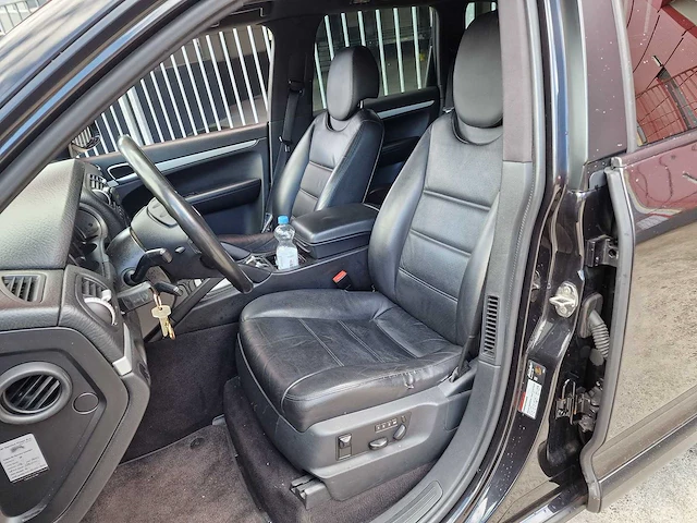 Porsche - cayenne - 3.6 - 6-zdj-99 - 2007 - afbeelding 21 van  21