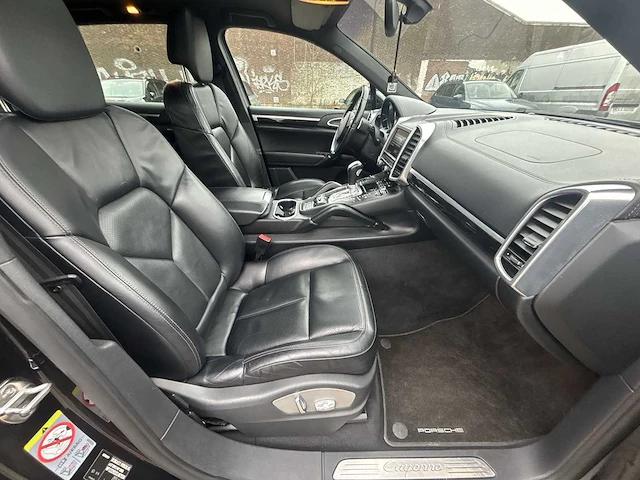 Porsche - cayenne - 3.6 - car - 2012 | 3-ksh-35 | i - afbeelding 3 van  41