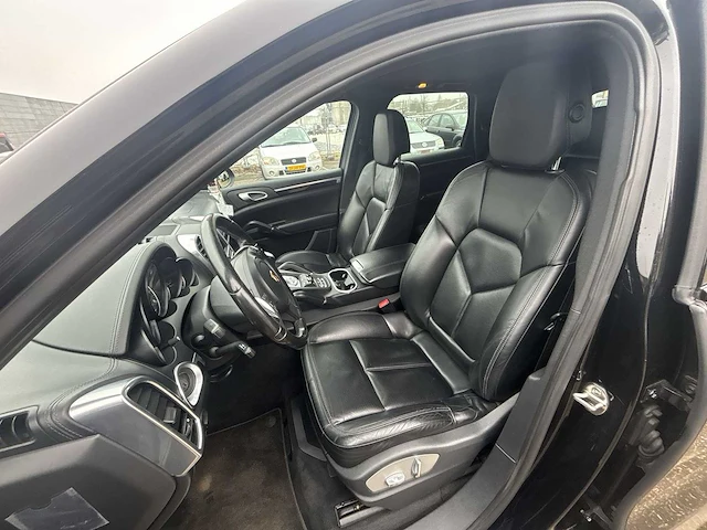 Porsche - cayenne - 3.6 - car - 2012 | 3-ksh-35 | i - afbeelding 8 van  41