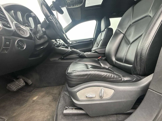 Porsche - cayenne - 3.6 - car - 2012 | 3-ksh-35 | i - afbeelding 9 van  41