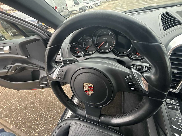 Porsche - cayenne - 3.6 - car - 2012 | 3-ksh-35 | i - afbeelding 19 van  41