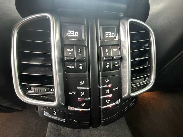 Porsche - cayenne - 3.6 - car - 2012 | 3-ksh-35 | i - afbeelding 31 van  41