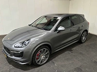 Porsche - cayenne - 3.6 v6 gts - car - 2016 - afbeelding 23 van  54
