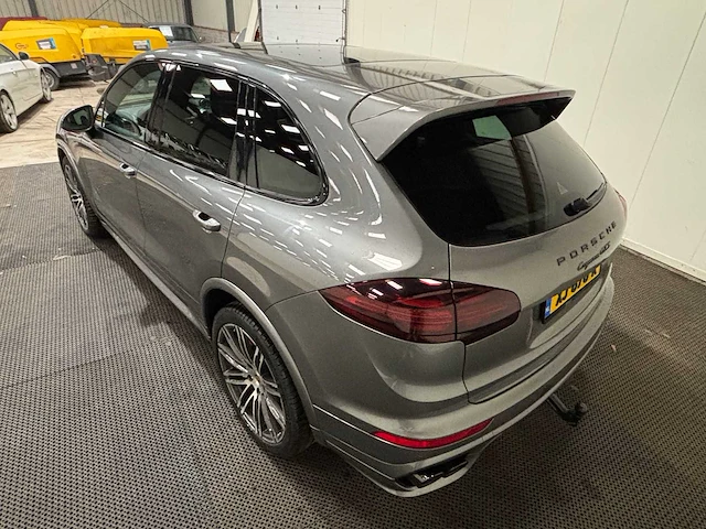 Porsche - cayenne - 3.6 v6 gts - car - 2016 - afbeelding 54 van  54