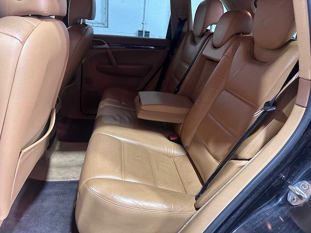 Porsche - cayenne - 4.5 s v8 automaat- 98-xl-rj - afbeelding 16 van  23