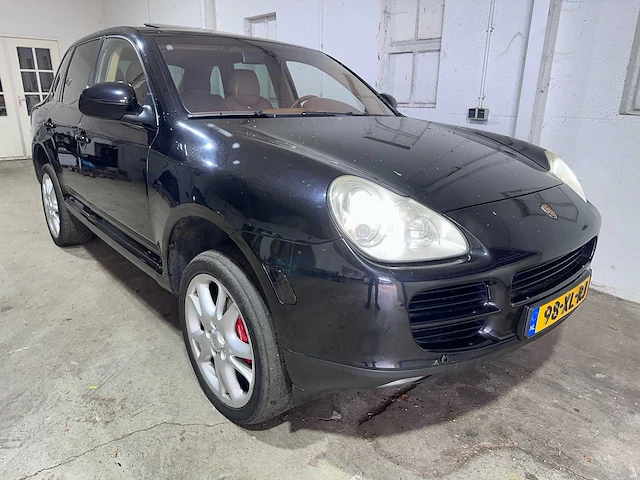 Porsche - cayenne - 4.5 s v8 automaat- 98-xl-rj - afbeelding 7 van  23