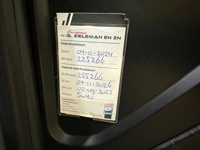 Porsche - cayenne turbo - 4.5 v8 - 450 pk - personenauto - 2002 - afbeelding 15 van  28