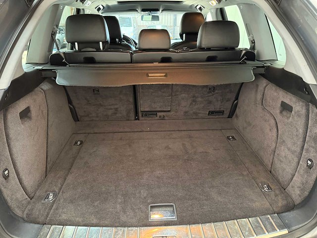 Porsche - cayenne turbo - 4.5 v8 - 450 pk - personenauto - 2002 - afbeelding 21 van  28