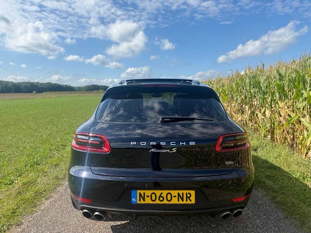 Porsche - macan - 3.0 s - 2015 - afbeelding 12 van  17